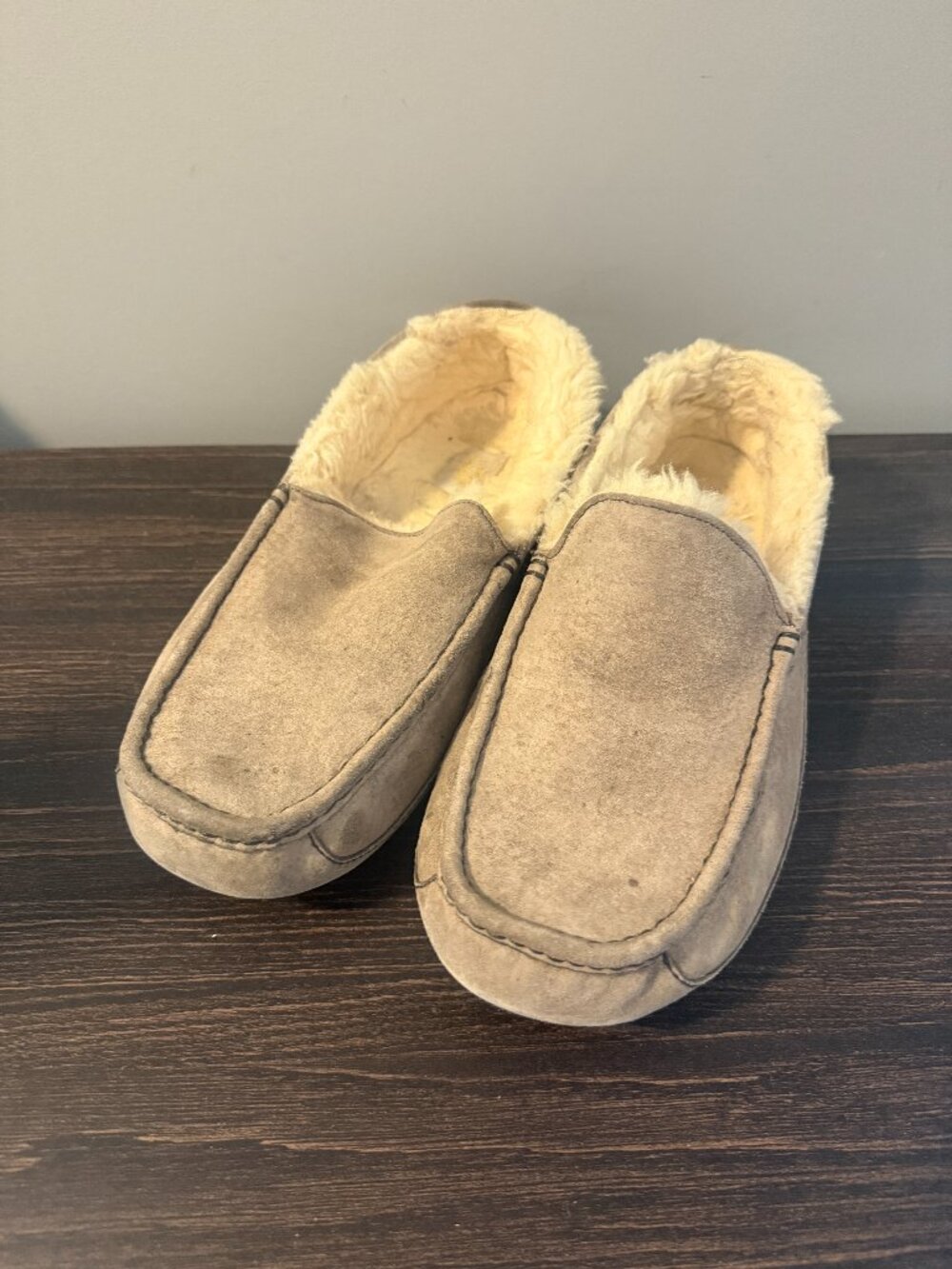 Men's Ugg Ascot Loafer Slipper - 11